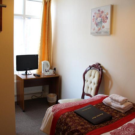 The Homestar Skegness Room photo